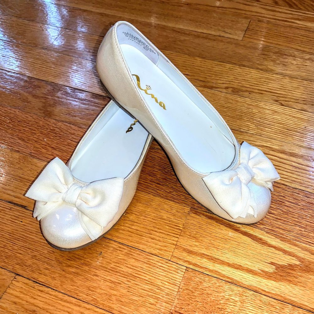 Nina Danica Ivory 2 little Girl Bridal Shoe